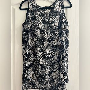 Beautiful, large sleeveless top